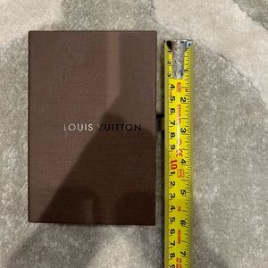 Louis Vuitton box